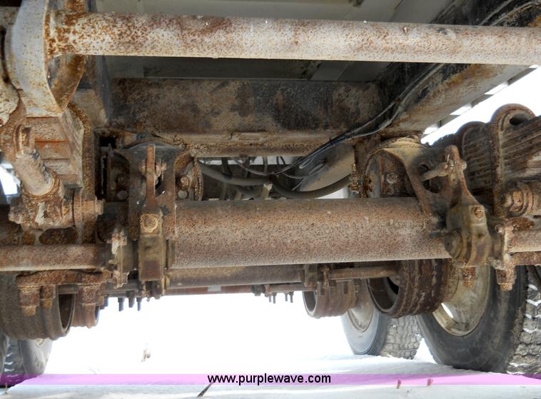 image for item 7799 1977 Stewart pup trailer