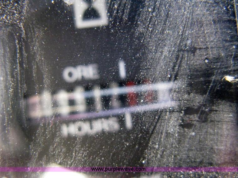 image for item 8115 1998 Gehl DL-8H Dyna Lift telehandler