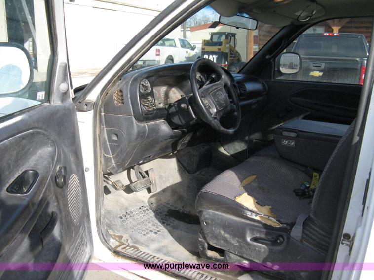 image for item 8144 2001 Dodge Ram 2500 quad-cab pickup truck