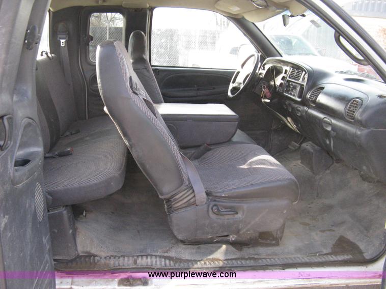 image for item 8144 2001 Dodge Ram 2500 quad-cab pickup truck