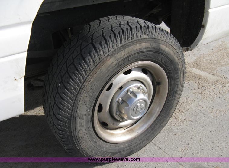 image for item 8144 2001 Dodge Ram 2500 quad-cab pickup truck