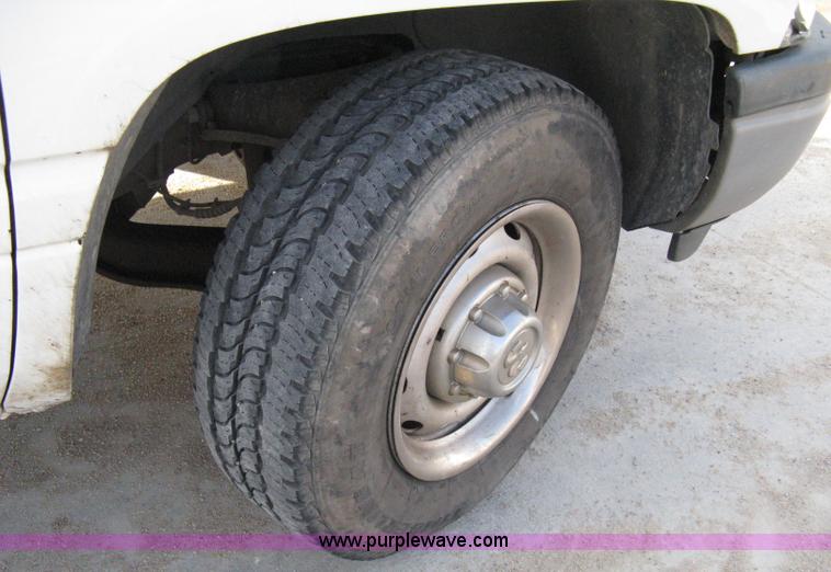 image for item 8144 2001 Dodge Ram 2500 quad-cab pickup truck