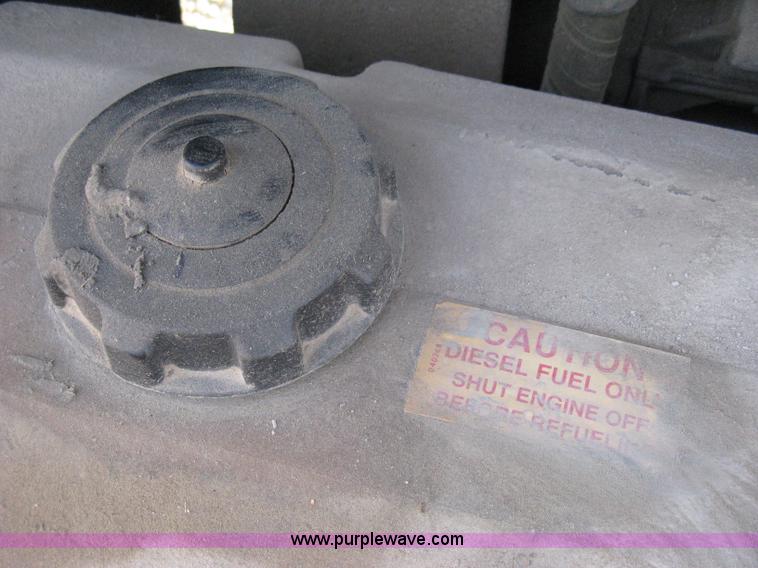 image for item 8148 Sullair 185 mobile compressor