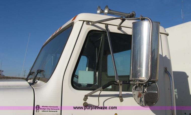image for item 8149 1995 International 4700 single axle semi truck