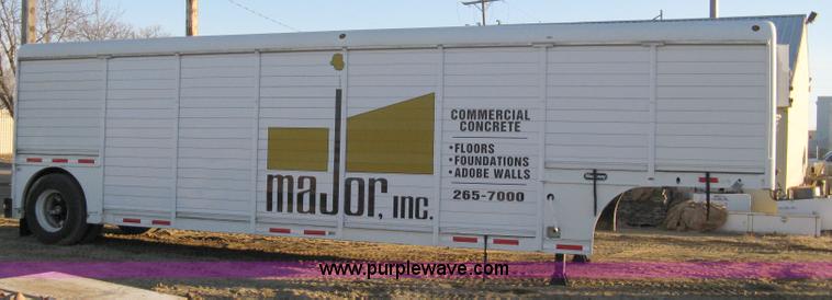 image for item 8150 1981 Hackney & Sons beverage trailer