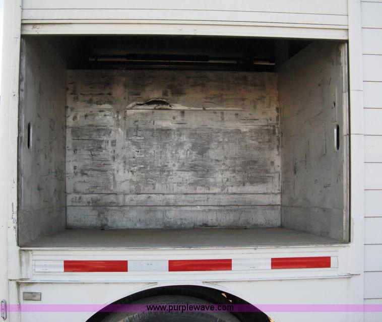 image for item 8150 1981 Hackney & Sons beverage trailer