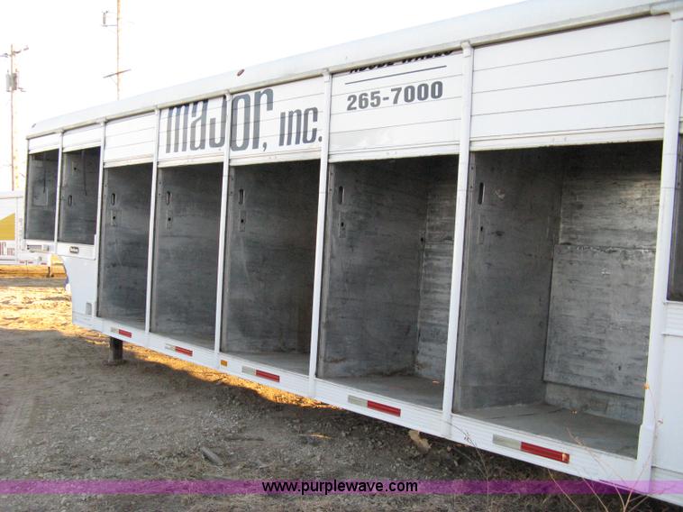 image for item 8151 1982 Hackney & Sons beverage trailer