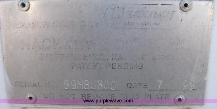 image for item 8151 1982 Hackney & Sons beverage trailer