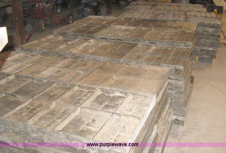 image for item 8161 Con-tech cast aluminum concrete forms