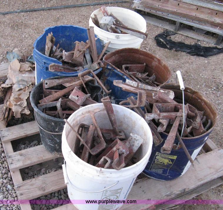 image for item 8161 Con-tech cast aluminum concrete forms