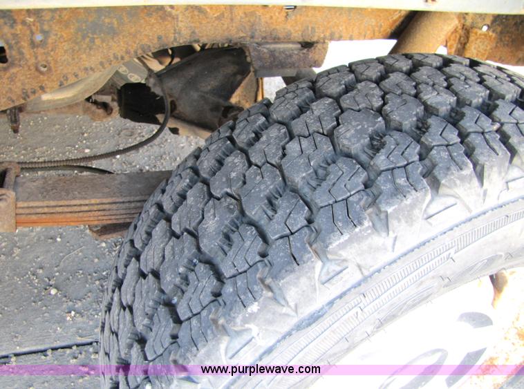 image for item 1501 1985 Chevrolet C10 Custom Deluxe pickup truck