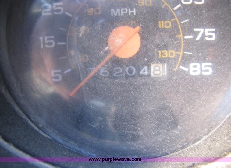 image for item 1501 1985 Chevrolet C10 Custom Deluxe pickup truck