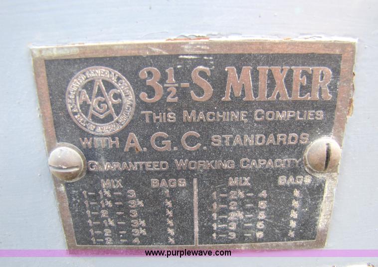 image for item 1509 Rex 3 1/2 - S Mixer concrete mixer