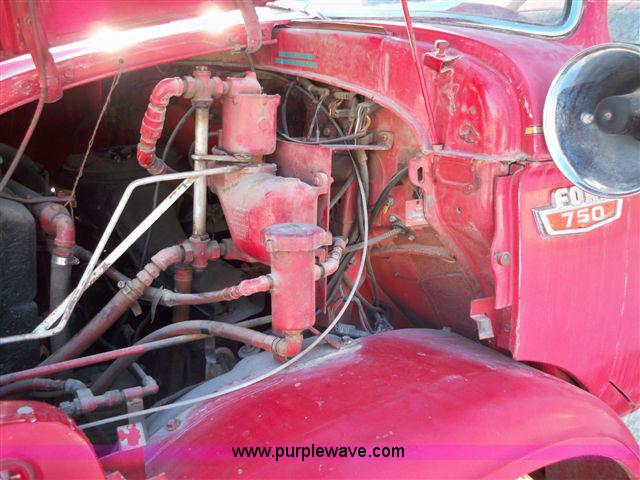 image for item 1683 1966 Ford F750 fire truck