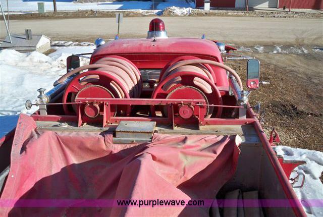 image for item 1683 1966 Ford F750 fire truck