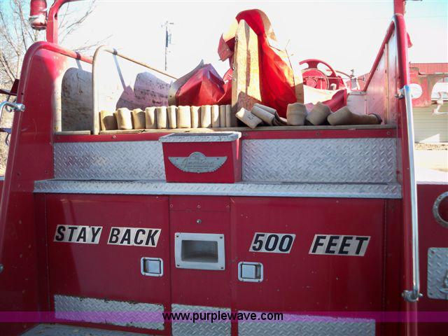 image for item 1683 1966 Ford F750 fire truck