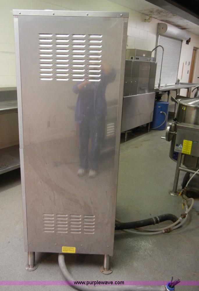 image for item 2243 Cleveland Steam Craft Ultra 10 steamer