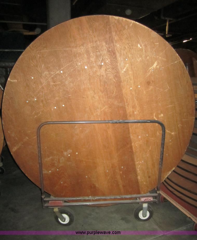image for item 3244 (35) 72" round tables
