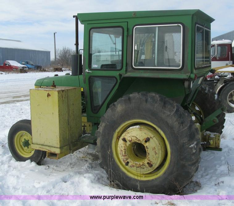 image for item 4011 John Deere 4276DR tractor