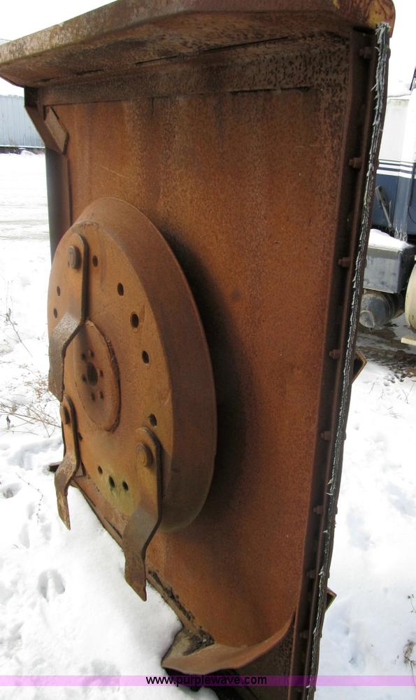 image for item 4011 John Deere 4276DR tractor