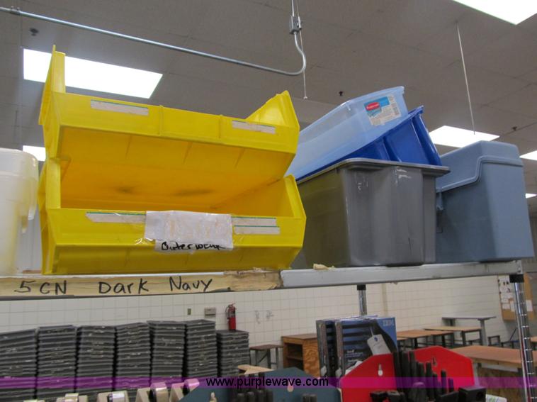 image for item 4037 Miscellaneous items