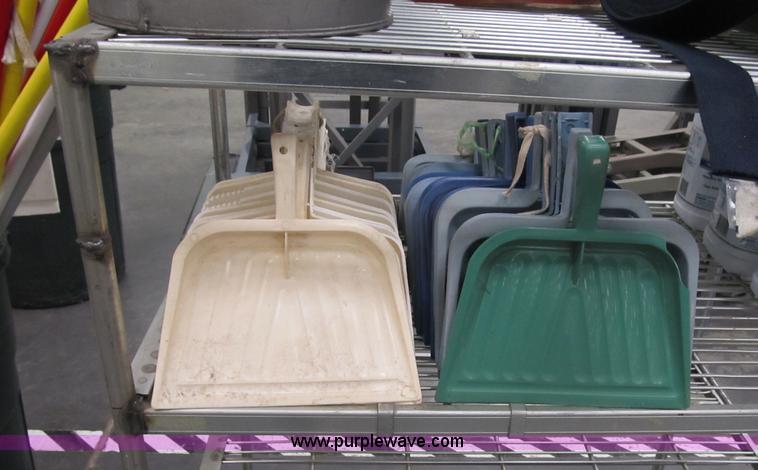 image for item 4037 Miscellaneous items