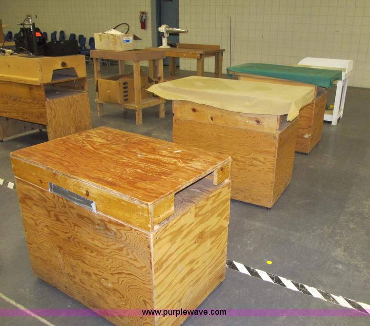 image for item 4037 Miscellaneous items