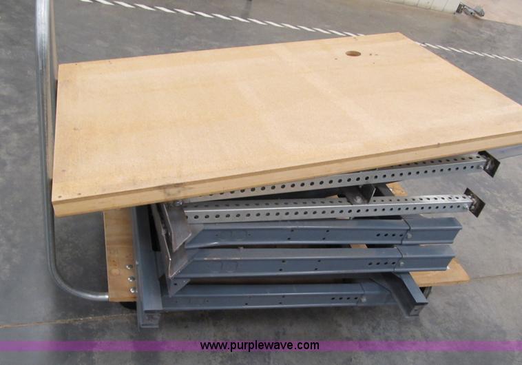 image for item 4038 Assorted electrical