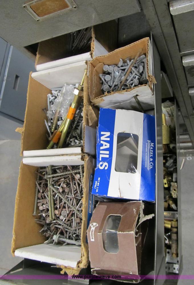 image for item 4038 Assorted electrical