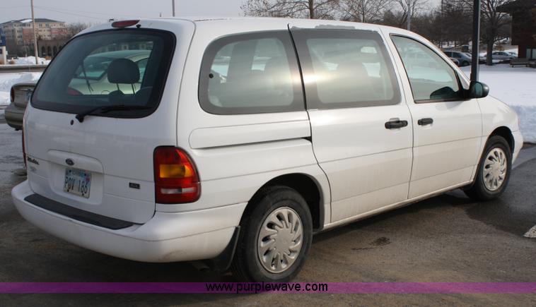 image for item 4770 1998 Ford Windstar mini van