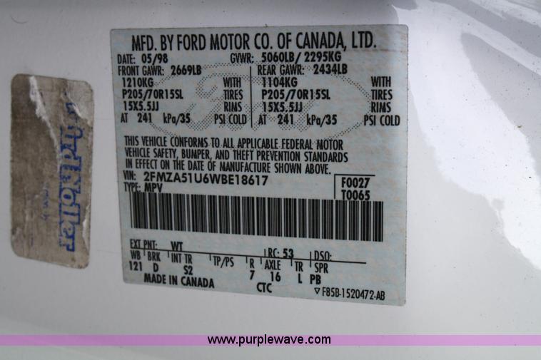 image for item 4770 1998 Ford Windstar mini van