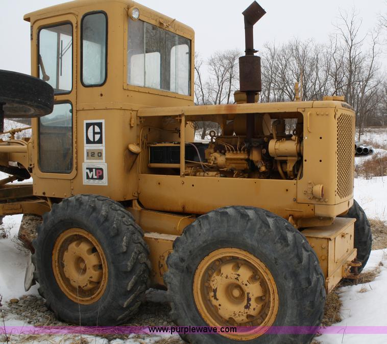 image for item 4798 1967 Caterpillar 120 motor grader