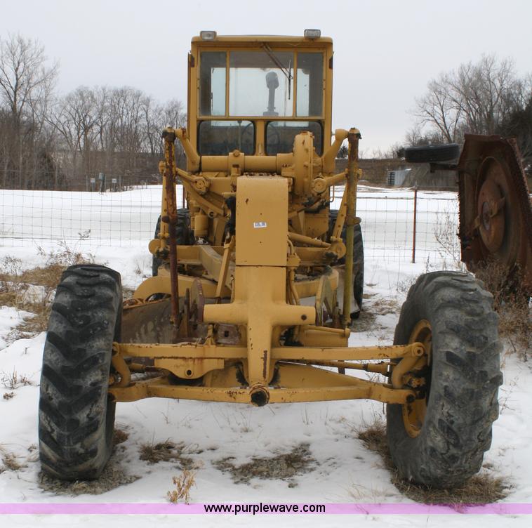 image for item 4798 1967 Caterpillar 120 motor grader