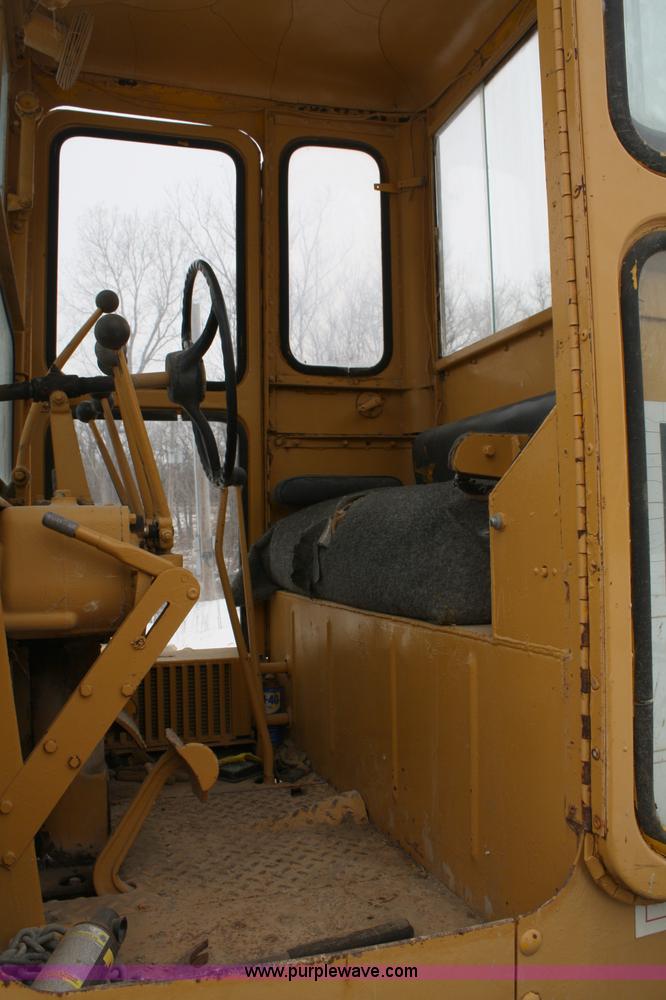 image for item 4798 1967 Caterpillar 120 motor grader