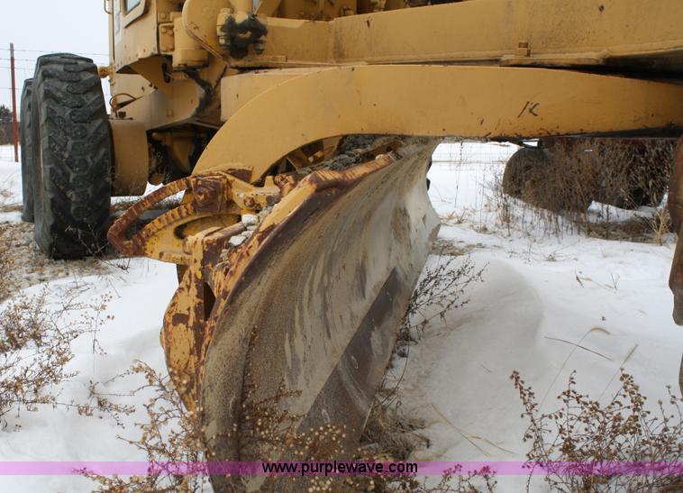 image for item 4798 1967 Caterpillar 120 motor grader