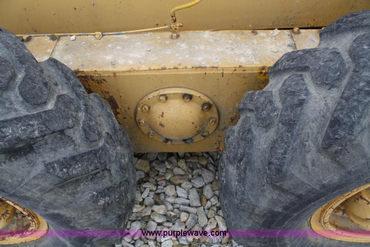 image for item 4798 1967 Caterpillar 120 motor grader