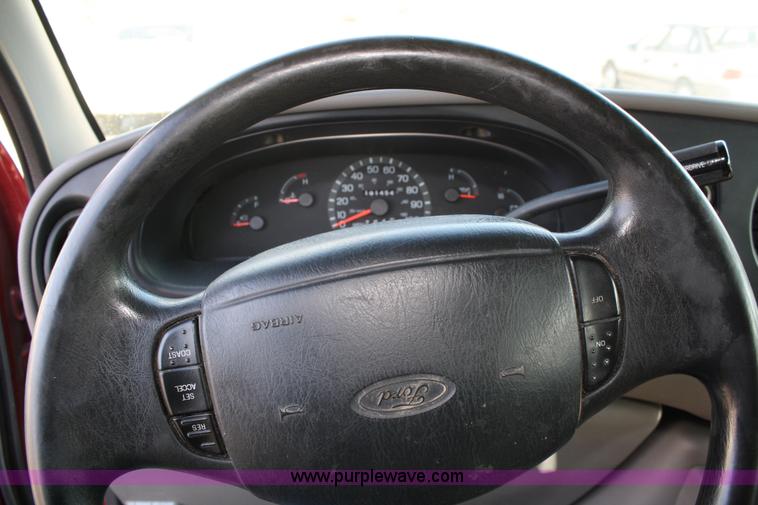 image for item 4979 2001 Ford E250 cargo van