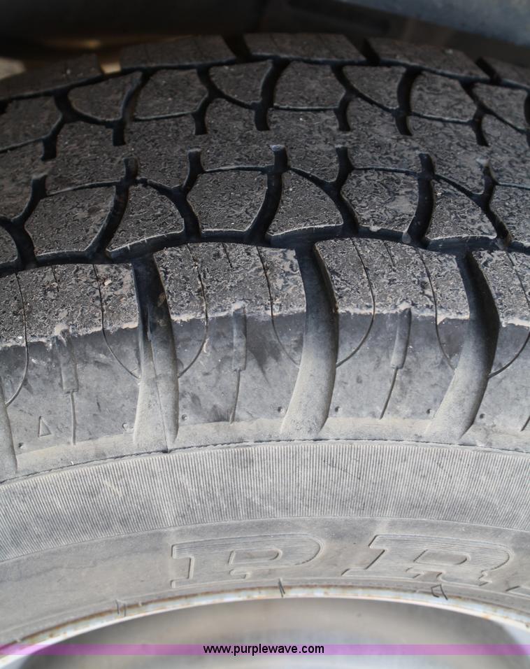 image for item 4979 2001 Ford E250 cargo van