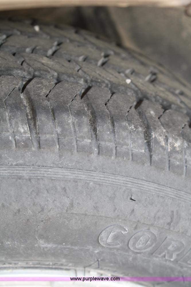 image for item 4980 1992 Ford Taurus GL