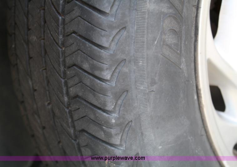 image for item 4980 1992 Ford Taurus GL