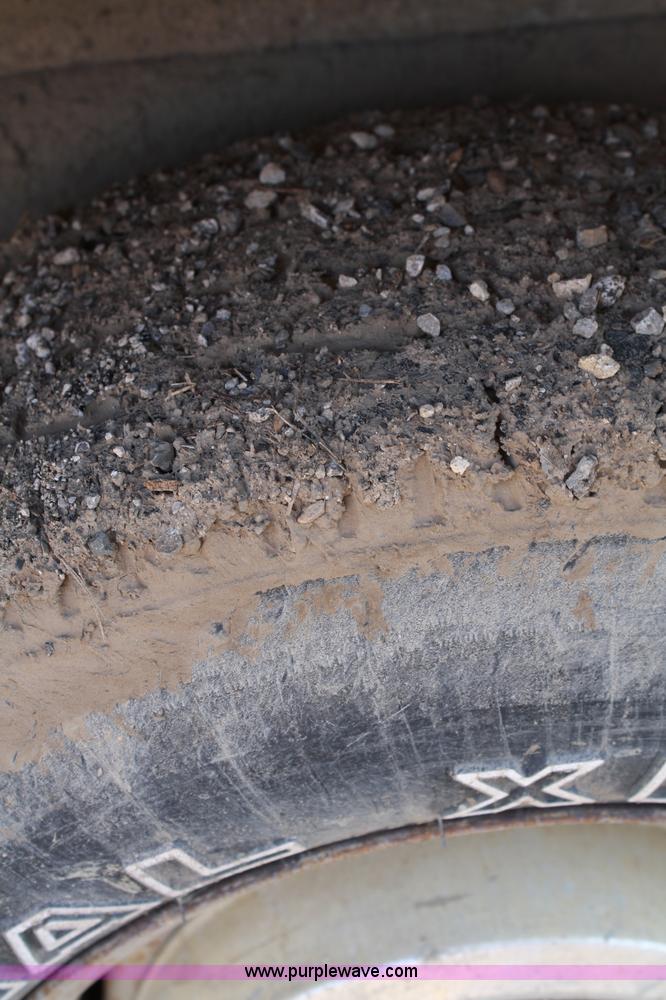 image for item 4984 1984 Chevrolet S-10 pickup truck