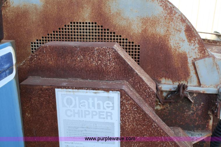 image for item 4986 Olathe Manufacturing 984 wood chipper
