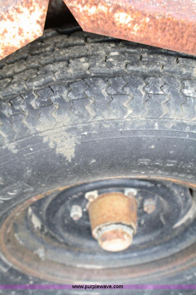 image for item 4986 Olathe Manufacturing 984 wood chipper