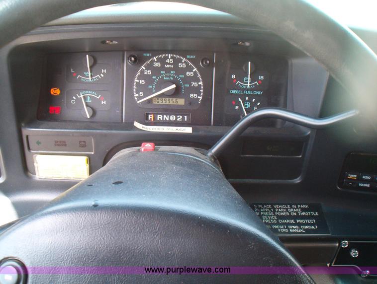 image for item 5128 1996 Ford E350 ambulance