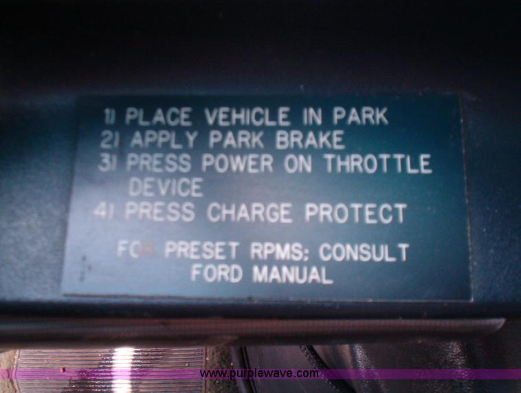 image for item 5128 1996 Ford E350 ambulance