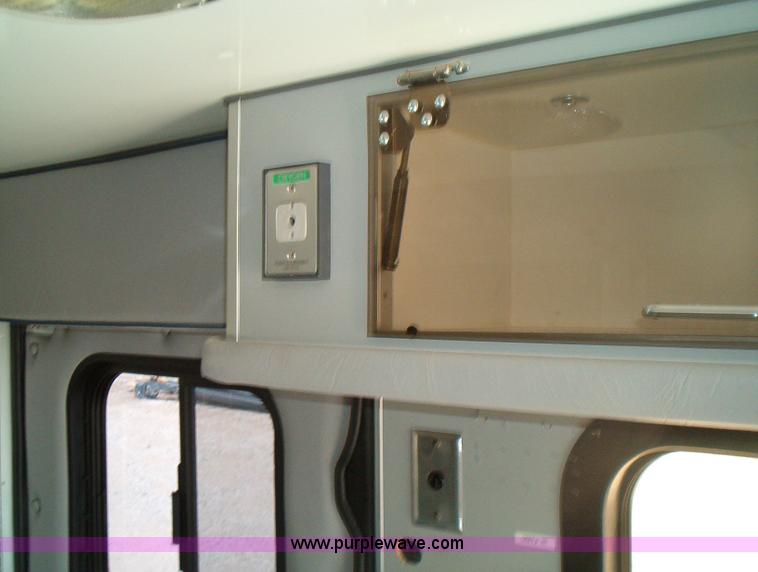 image for item 5128 1996 Ford E350 ambulance