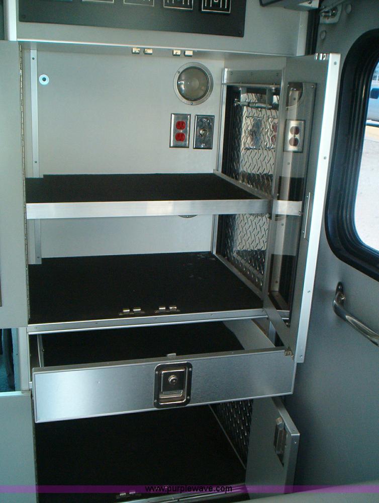 image for item 5128 1996 Ford E350 ambulance