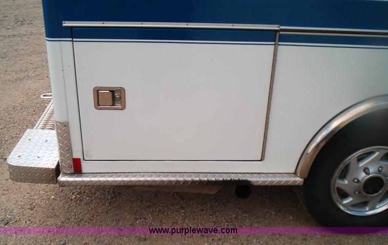 image for item 5128 1996 Ford E350 ambulance