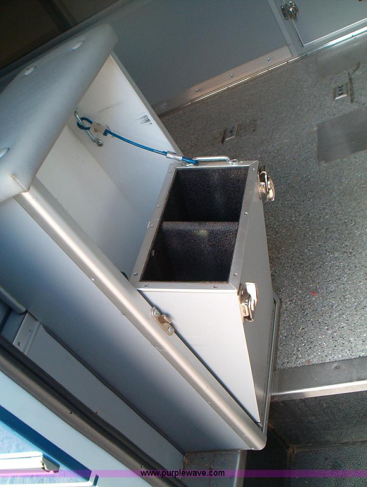 image for item 5128 1996 Ford E350 ambulance