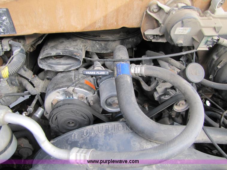 image for item 5157 1989 Chevrolet Astro Van CS safari van